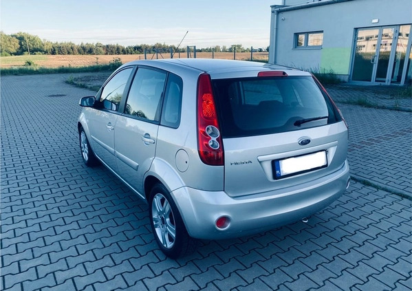 Ford Fiesta cena 8900 przebieg: 236400, rok produkcji 2007 z Sztum małe 379